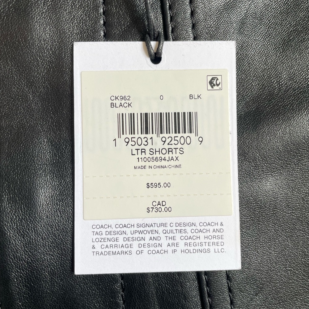 Coach Black Leather Women Shorts- Size 0 - Picture 4 of 6
